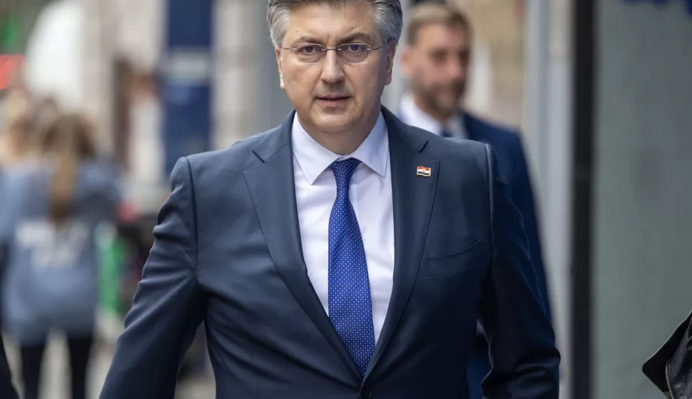 Zagreb, 14.4.2025 - Zajednička sjednica Predsjedništva i Nacionalnog odbora Hrvatske demokratske zajednice. Na slici Andrej Plenković dolazi na sjednicu.Foto Hina/ Dario GRZELJ/ dag