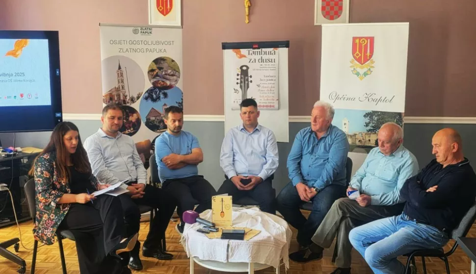 TRI DANA TAMBURE U KAPTOLU OD 8. DO 11. SVIBNJA 2025.Tambura za dušu i 50. godišnjica Zlatnog glasa