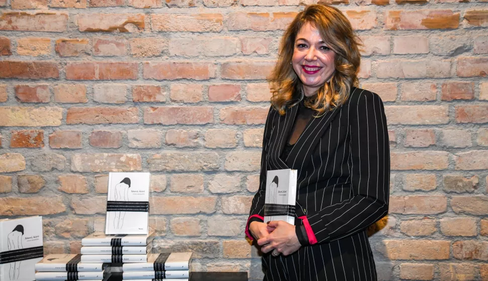 01.12.2020.., Zagreb - Roman "Sinovi, kceri" Ivane Bodrozic predstavljen u Uraniji - prostoru kreacije. Ivana Bodrozic  Photo: Josip Regovic/PIXSELL