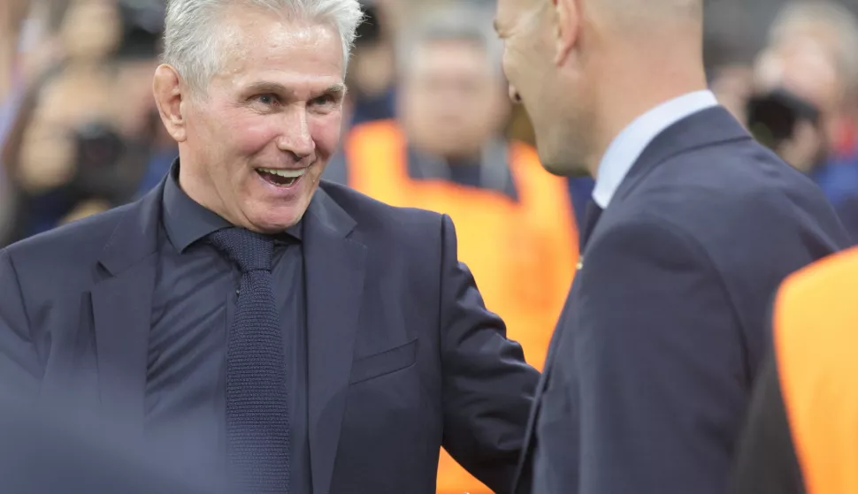 Coach Jupp Heynckes (FCB) and coach Zinedine Zidane (Real Madrid) GES/Football/Champions League semi-finals: FC Bayern Munich - Real Madrid, 25.04.2018 - Football/Soccer Champions League Semifinal: FC Bayern Munich vs. Real Madrid, Munich, April 25, 2018 - | usage worldwide /DPA/PIXSELL