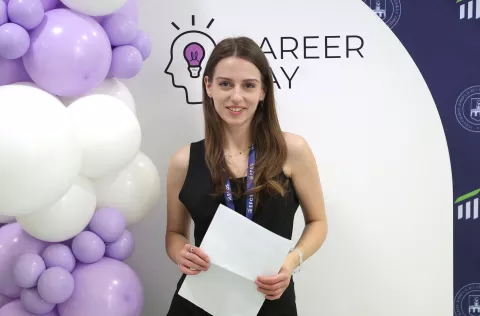 Osijek, 06. 05. 2025., EFOS, Carrer day, Dan karijera, AIESEC, otvorenje, štandovi, Ena Zebić - organizacijski timSNIMIO BRUNO JOBST