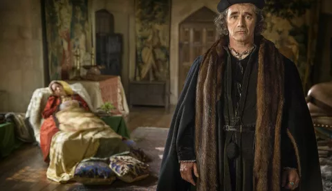 Picture Shows: Anne Boleyn (CLAIRE FOY), Thomas Cromwell (MARK RYLANCE) - (C) Company Productions Ltd - Photographer: Giles Keyte