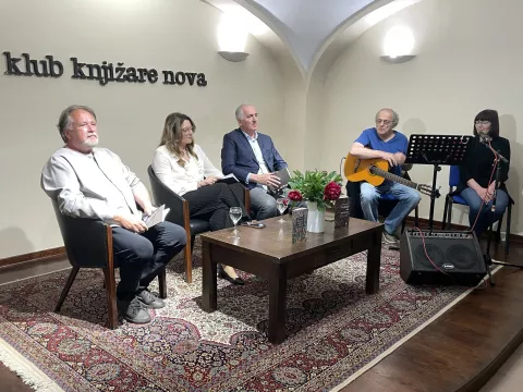 Promocija zbirke pjesama "Prikazi, odjeci i odrazi" autorice prof. dr. sc. Ines Drenjančević u utorak u Klubu osječke knjižare Nova