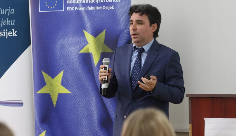 Osijek, 05. 05. 2025, Pravni fakultet, Dan Europe: Tribina za mlade, gost Hristo Hristov.snimio GOJKO MITIĆ