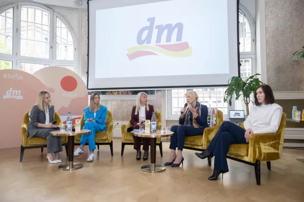 06.05.2025., Zagreb - U hotelu Amadria Park Hotel Capital odrzana je konferencija za medije u organizaciji DM-a i Miss7 na temu zdravlja koze i zastite od sunca. Edina Prsic Babic, Tena Sakar Vukic, Gordana Picek, Mirna Situm, Marija Buljan.