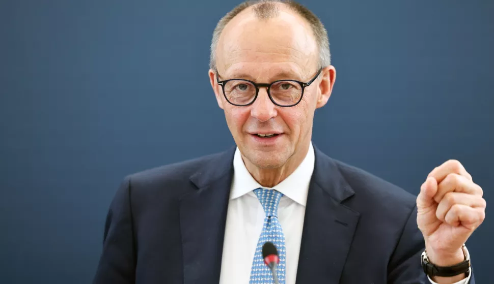 epa11985088 Christian Democratic Union (CDU) party leader and chancellor-in-waiting, Friedrich Merz attends a federal executive committee meeting at the Konrad-Adenauer-Haus, the CDU headquarters, in Berlin, Germany, 24 March 2025. EPA/HANNIBAL HANSCHKE
