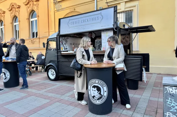 Osijek, 09. 05. 2025., Sunčana ulica, Craft beer festival, petak, reportaža, Maja; TamaraSNIMIO BRUNO JOBST
