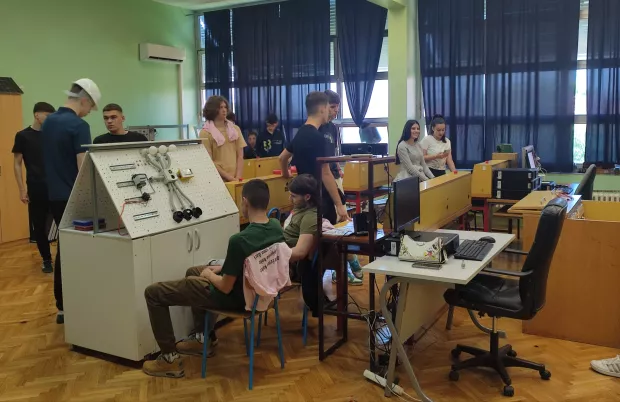 Učenici Tehničke &scaron;kolefoto: Marija Le&scaron;ić Omerović