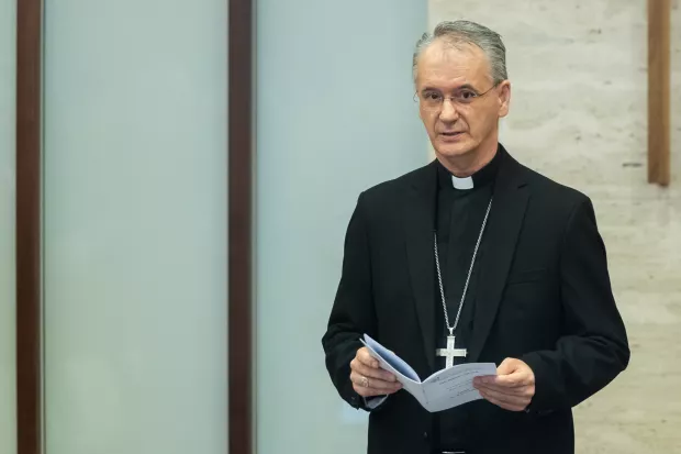 Zagreb, 28.04.2025. - Redovito 70. plenarno zasjedanje Sabora Hrvatske biskupske konferencije, pod predsjedanjem predsjednika HBK-a zagrebačkog nadbiskupa Dražena Kutle&scaron;e.Na fotografiji Dražen Kutle&scaron;a.foto HINA/ Edvard &Scaron;U&Scaron;AK/ es