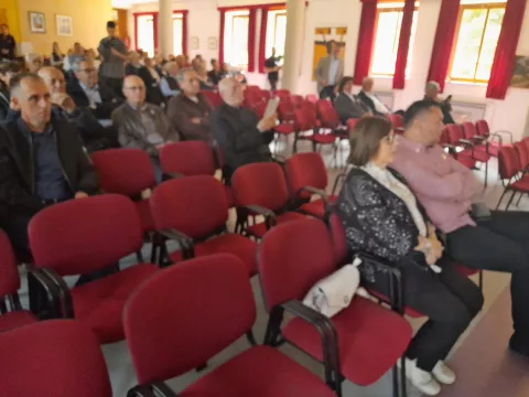 Sto godina pčelarstva Đakovštine, monografija, Đakovo, svibanj 2025