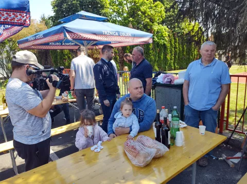 Stanovnici Mjesnog odbora Cvjetno u subotu su obilježili svoj Dan i ujedno crkveni god Župe svetog Leopolda Bogdana Mandića velikom feštom kojoj je nazočio i osječki gradonačelnik Ivan Radić.
