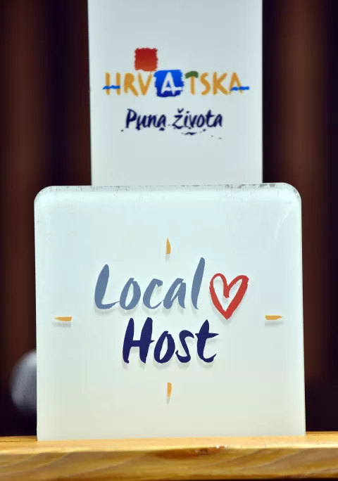 Zagreb, 12.05.2025 (novosti) - predstavljanje oznake prepoznatljivosti smjestaja u domacinstvu, na slicfoto Davor Kovacevicnovosti