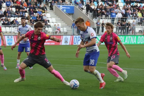 Osijek, 09. 05. 2025, Opus Arena, nogomet, SuperSport HNL 24/25, Osijek - Lokootiva, Nail Omerović (36).snimio GOJKO MITIĆ