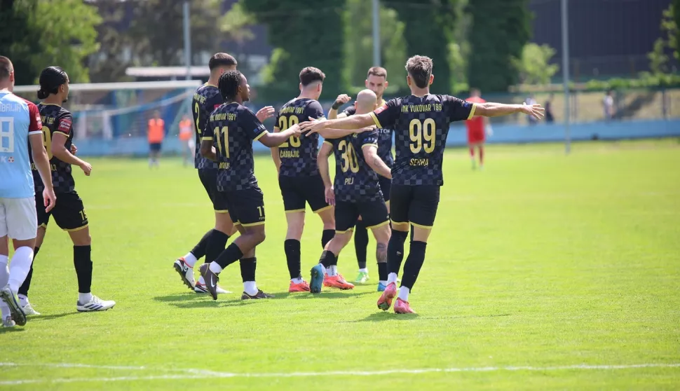 HNK VUKOVAR 1991FOTO: HNK VUKOVAR 1991