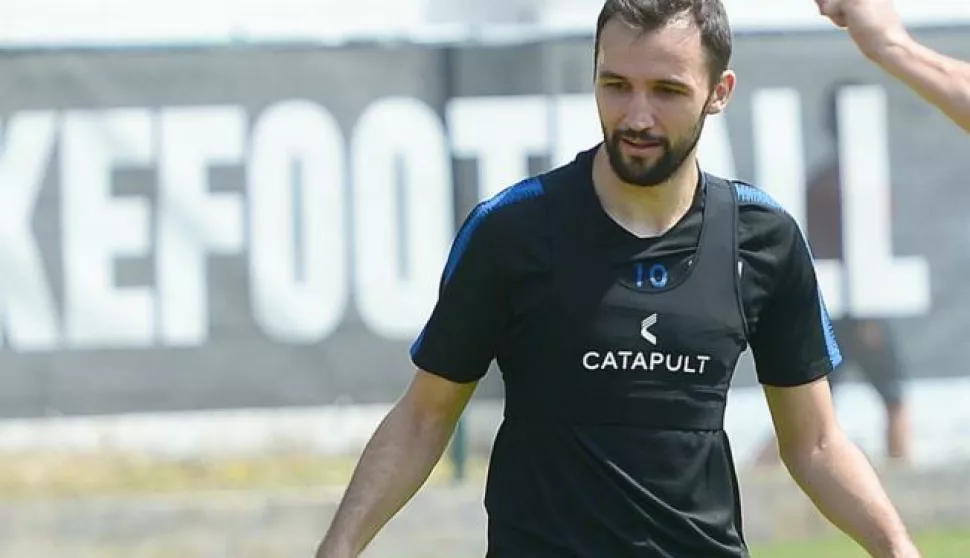 27.05.2018., Rovinj - Hrvatska nogometna reprezentacija odrzala trening otvoren za javnost, na gradskom stadionu Rovinj.Milan Badelj. Photo: Marko Prpic/PIXSELL------2x color - sport EPS