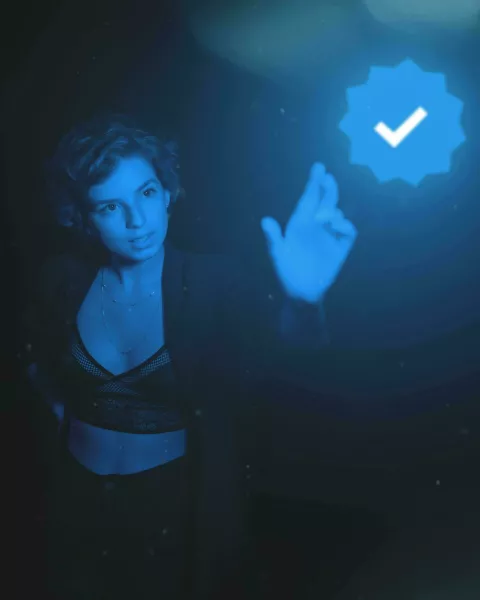 MAGAZIN PEXELSPHOTO BY Matheus Bertelli