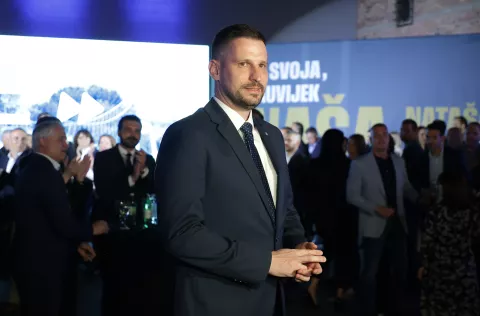 Osijek, 18. 05. 2025., Sport House; HDZ - stožer; Ivan Radić - gradonačelnik, slavlje, premoćna pobjedaSNIMIO BRUNO JOBST