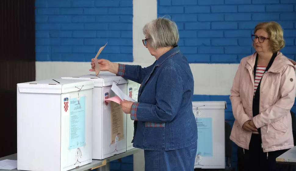 Osijek, 18. 05. 2025., Izbori, lokalni izbori, glasovanje, izbornja mjesta, kandidati, ilustracijaSNIMIO BRUNO JOBST