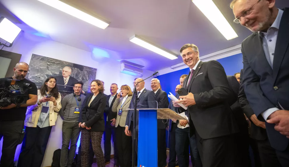 Zagreb, 18.05.2025 - Izjave nakon dočeka rezultata lokalnih izbora u stožeru HDZ-a. Na fotografiji Andrej Plenković. foto HINA/ Daniel KASAP/ dk