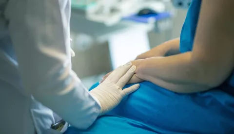 pacijent doktor pregled zdravstvo