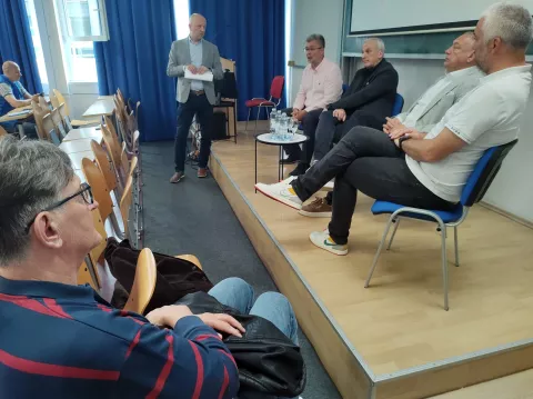 Na Kineziološkom fakultetu u Osijeku održana je dvodnevna Konferencija o sportu u organizaciji Centra za istraživanja i razvoj vrhunske sportske pripreme Hrvatskog olimpijskog odbora koji je okupio veliki broj vrhunskih predavača iz akademske zajednice ali i trenera osvajača olimpijskih medalja iz cijele Hrvatske