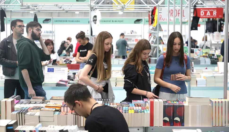 Osijek, 21. 05. 2025., Dvorana Gradski vrt, Panonski festival knjiga, Panonski festival knjiga2025, otvorenjeSNIMIO BRUNO JOBST