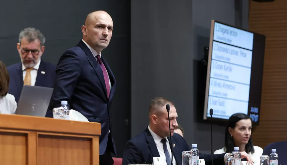 Zagreb, 23.04.2025 - Aktualni sat sjednice Hrvatskog sabora. Na slici ministar obrane Ivan Anušić.foto HINA/ Damir SENČAR/ ds