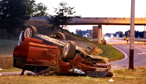 snimio Davor KIBEL,Osijek, 17.07.2017. Južna obilaznica, prometna nezgoda, automobil na krovu