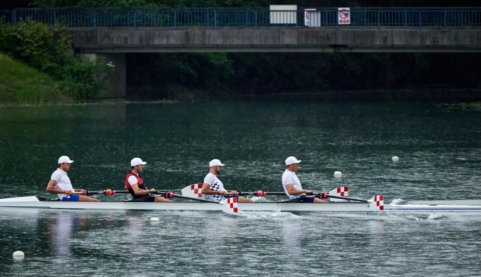       DEBI U ČETVERCU NA EUROPSKOM PRVENSTVU U PLOVDIVU, SVIBANJ 2025BRAĆA LONČARIĆ, BRAĆA SINKOVIĆFOTO: USTUPLJENA FOTOGRAFIJA/Neven Fistrić   