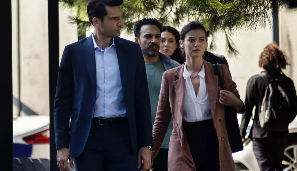 turska serija "Obiteljske tajne"