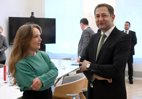 23.05.2025., Zagreb - Predsjednik Vlade Andrej Plenkovic u Banskim dvorima primio je povjerenika Europske komisije za poljoprivredu i hranu Christophea Hansena. Photo: Marko Lukunic/PIXSELL