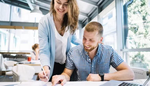 MOGUĆNOSTI NA TRŽIŠTU KAPITALAFONDOVI RIZIČNOG KAPITALA(Venture Capital fondovi)FONDOVI PODUZETNIČKOG KAPITALA(Private Equity fondovi)CROWDFUNDINGPROGRESS TRŽIŠTE(njime upravlja Zagrebačka burza)novac planiranje poslovanje ilustracija freepik