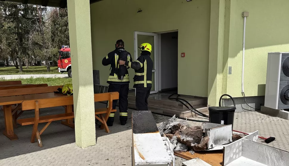 Požar Društvenog doma u Šumarini