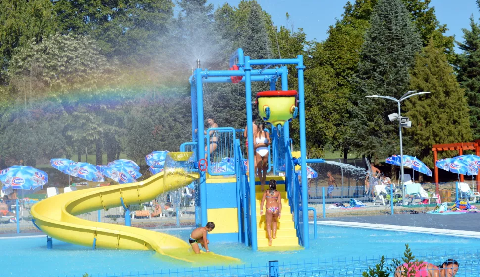 Gradski bazeni u Belom Manastiru