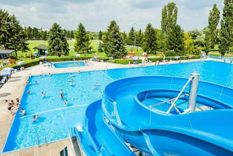 RC Bazeni Kneževi Vinogradi