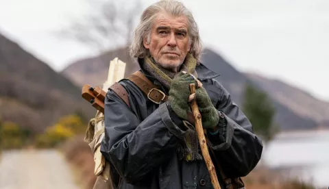 Pierce Brosnan u filmu "Four Letters of Love"