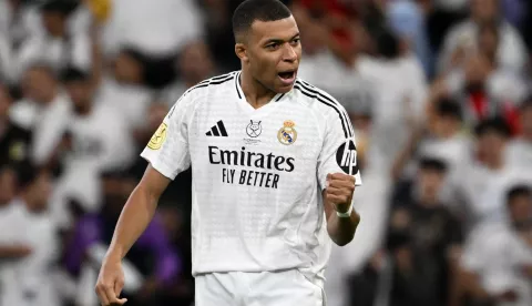 epa11820768 Kylian Mbappe of Real Madrid celebrates scoring the 1-0 goal during the final of the Spanish Super Cup, the Supercopa de Espana, between Real Madrid and FC Barcleona in Jeddah, Saudi Arabia, 12 January 2025. EPA/STR