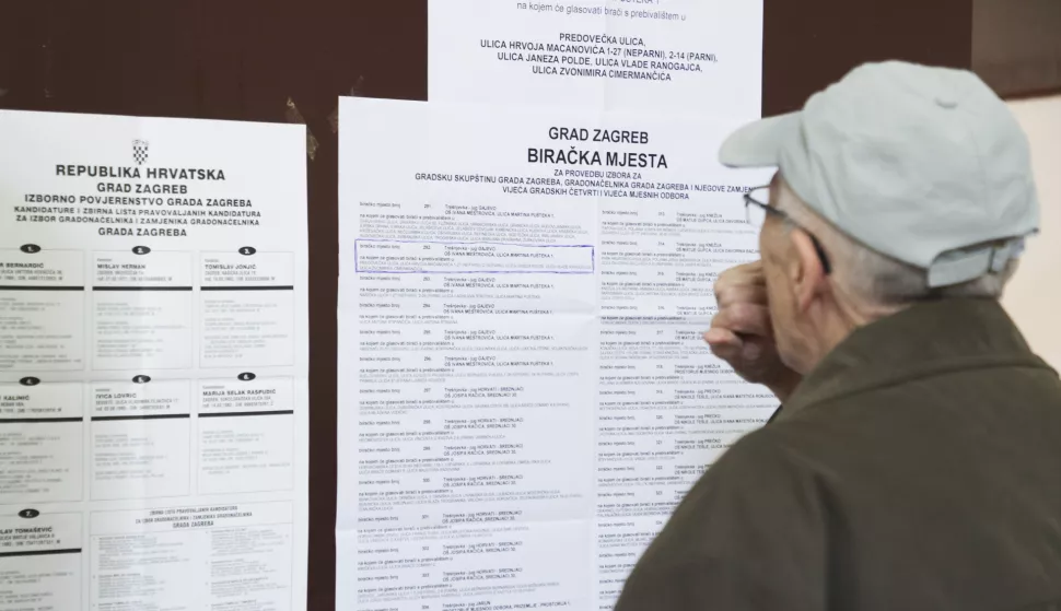 Zagreb, 18.05.2025. - U Hrvatskoj je danas otvoreno 6.600 biračkih mjesta na kojima birači odlučuju o lokalnoj vlasti za iduće četiri godine – vijećima i skupštinama općina, gradova i županija te načelnicima, gradonačelnicima i županima. Na fotografiji ilustracija, biračko mjesto u OŠ Ivana Meštrovića. foto HINA/ Lana SLIVAR DOMINIĆ/ lsd