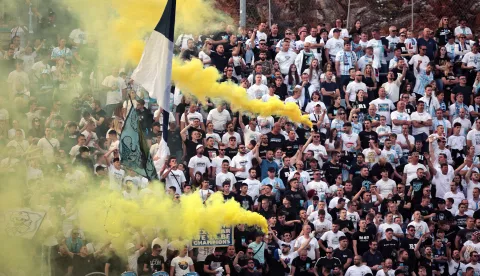Rijeka, 29.5.2025 - Uzvratni dvoboj finala Kupa između nogometaša Rijeke i Slaven Belupa. Na slici navijači.Foto Hina/ Dario GRZELJ/ dag