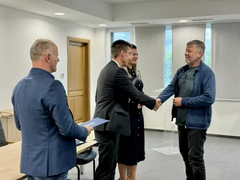 VINKOVCI - Vinkovačkim mikropoduzetnicima dodijeljeno 120.000 eura potpora