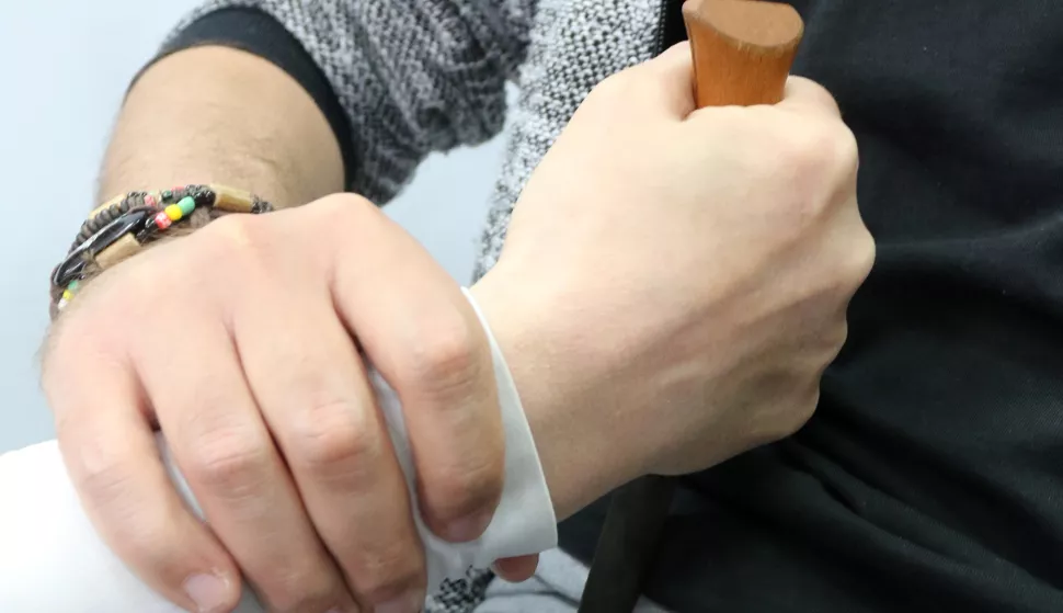 Osijek, 15. 04. 2021, Noz, nozicanje, napad nozem, ilustracija za crnju kroniku. snimio GOJKO MITIĆ