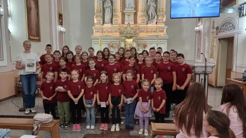 Dječji zbor iz Vrbanjeustupljeno