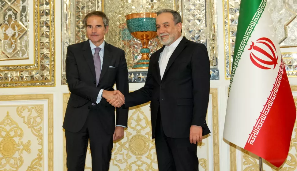 epa12035631 A handout photo made available by the Iranian Foreign Ministry Office shows International Atomic Energy Agency (IAEA) Director General Rafael Grossi (L) shaking hands with Iranian Foreign Minister Abbas Araghchi (R) in Tehran, Iran, 16 April 2025. Grossi is in Tehran to meet with Iranian officials following Iran and US nuclear talks. EPA/IRANIAN FOREIGN MINISTRY OFFICE/HANDOUT HANDOUT EDITORIAL USE ONLY/NO SALES