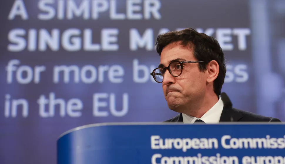 epa12121966 European Commission's Executive Vice-President for Prosperity and Industrial Strategy, Stephane Sejourne, reacts during a press conference on the Single Market Strategy and Fourth Omnibus proposal on small mid-caps, following the EU's College of Commissioners meeting in Brussels, Belgium, 21 May 2025. EPA/OLIVIER HOSLET