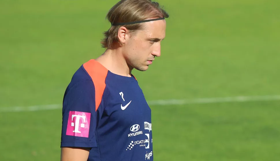 Rijeka, 30.05.2025 - Trening hrvatske nogometne reprezentacije na Rujevici. Na slici Lovro Majer.foto HINA/ Miljenko KLEPAC/ ik