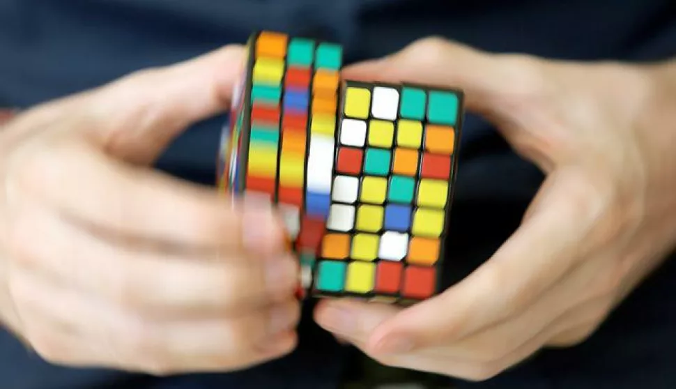 ?19.07.2014., Osijek - Croatian Open 2014, medjunarodno natjecanje u slaganju Rubikove kocke. Natjecanje se odrzava u sportskoj dvorani III. gimnazije Osijek, a natjecatelji dolaze iz Madjarske, Slovenije, Svedske i Bosne i Hercegovine. Photo: Marko Mrkonjic/PIXSELL------Osijek 2 stupca color