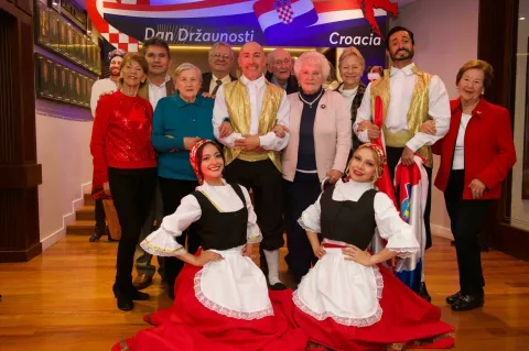 Panama, 01.06.2025 - Hrvati u Kolumbiji proslavili su Dan državnosti Republike Hrvatske, tijekom dosad najmasovnijeg okupljanja u toj južnoameričkoj zemlji, izvijestio je u nedjelju organizator.foto HINA/ Miho Dobrašin/ ds