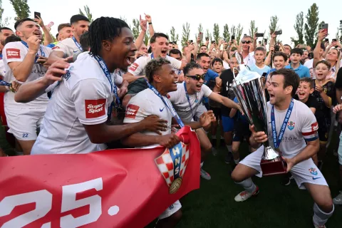 Vukovar, 01.06.2025. - Nogometaši Vukovara 1991 prvaci su ove sezone u Prvoj NL čime su izborili ulazak u elitni rang hrvatskog nogometa iduće sezone.foto HINA/Gordan Panić