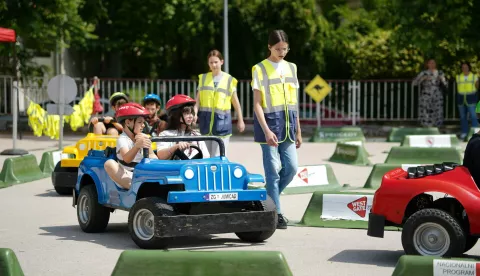 VINKOVCIU organizaciji Ravnateljstva policije, uz potporu PU vukovarsko-srijemske, održan je preventivno-edukativni program "Mogu, hoću, znam"LIPANJ 2025.