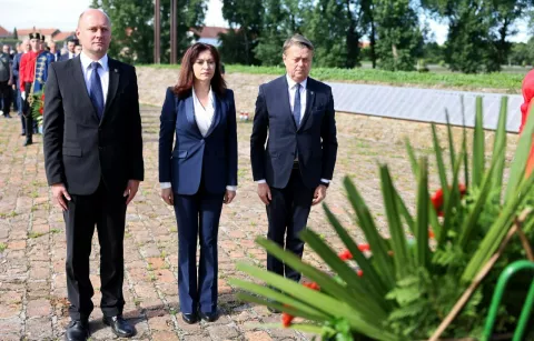 Polaganje vijenaca kod Kapelice Kraljice mira povodom Dana državnosti, 29.5.2025., Nataša TramišakFotografija ustupljena/OBŽ